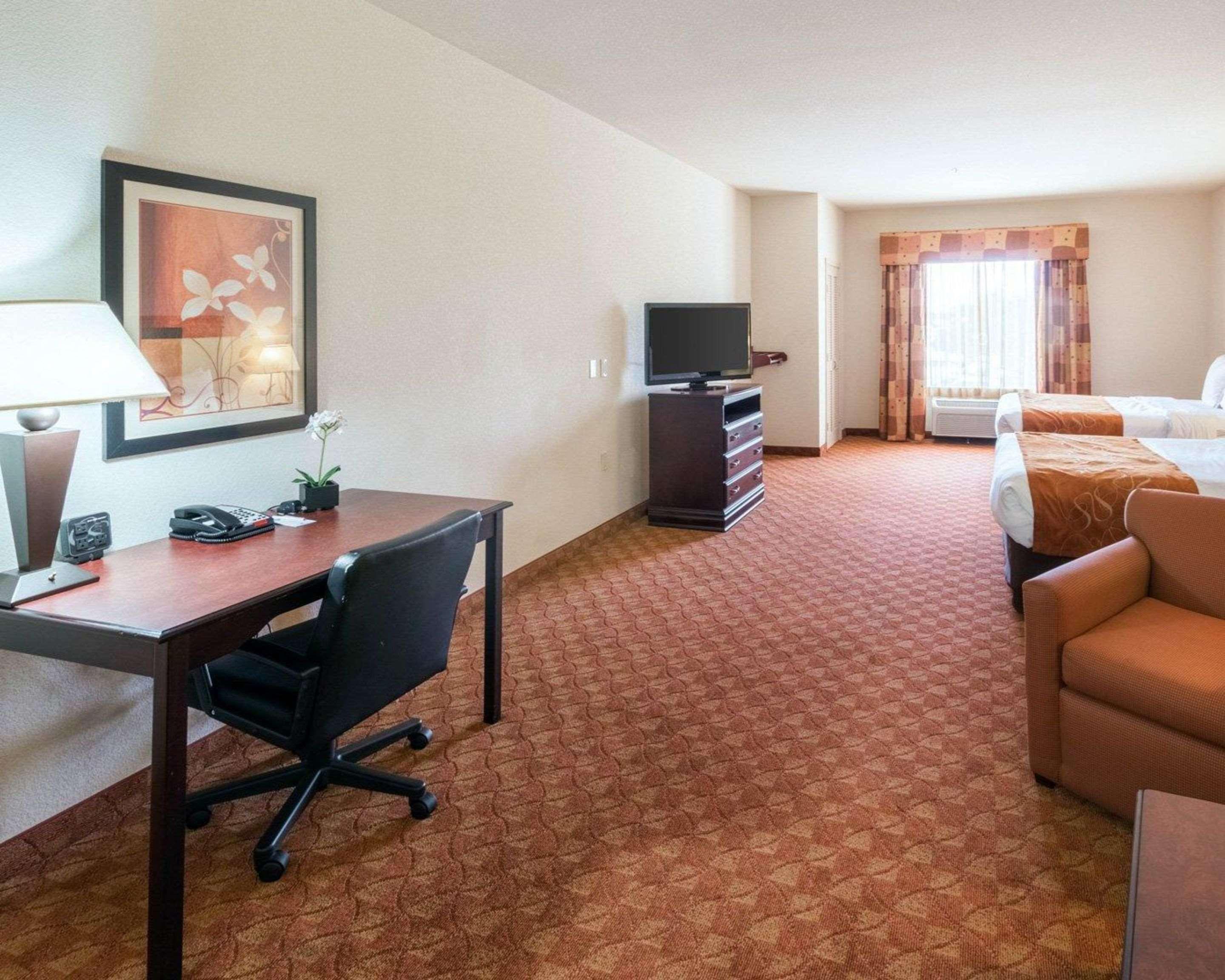 Comfort Suites Granbury Esterno foto