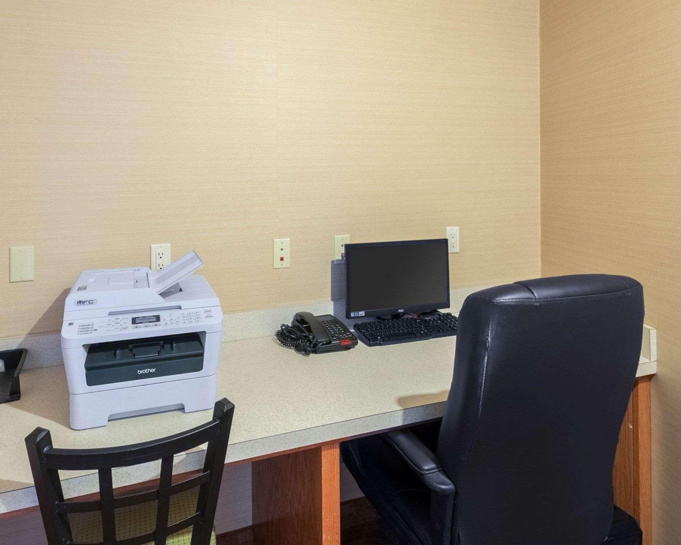 Comfort Suites Granbury Esterno foto
