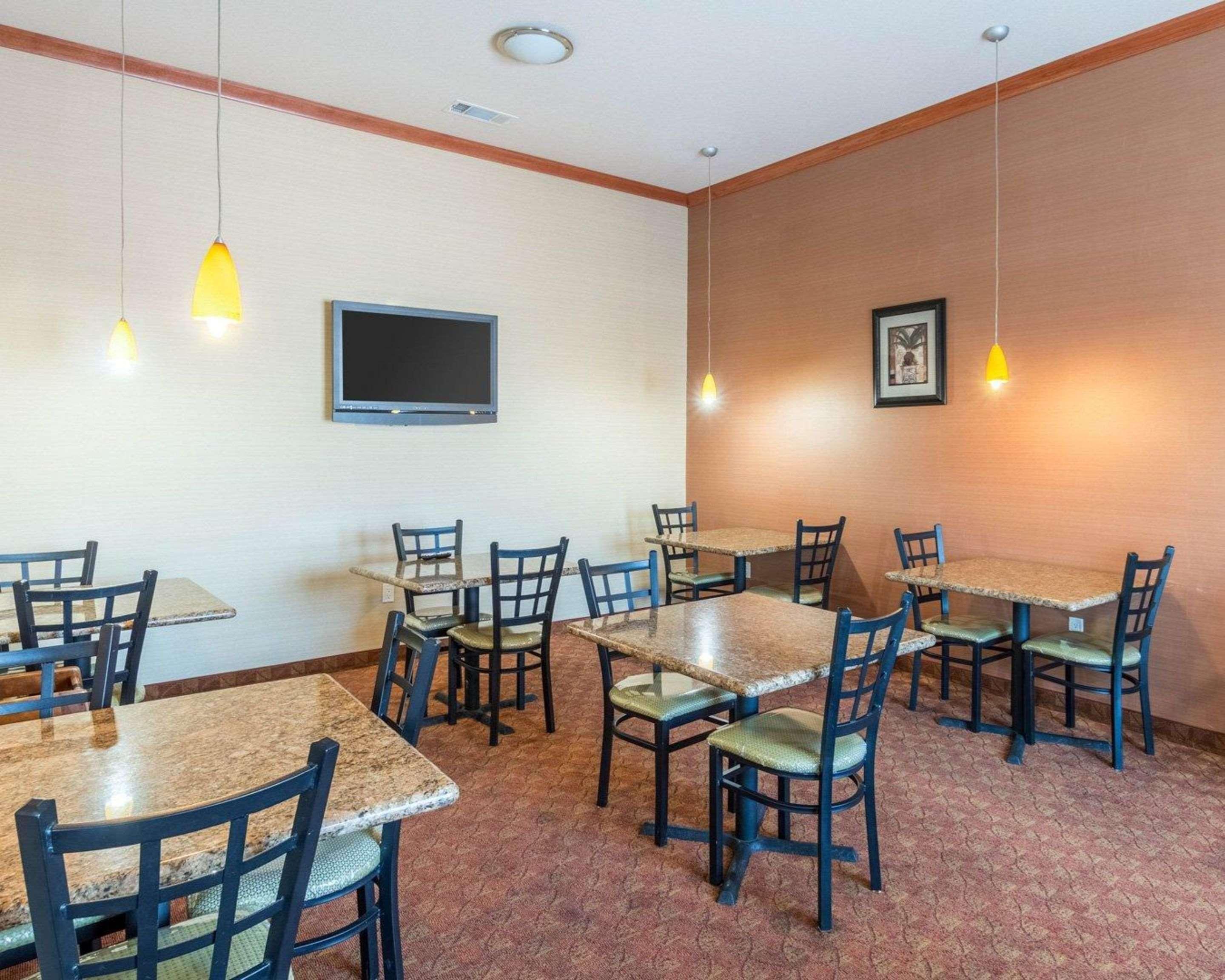Comfort Suites Granbury Esterno foto