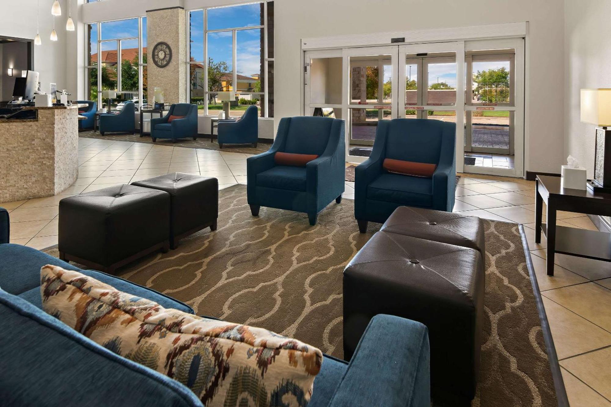 Comfort Suites Granbury Esterno foto