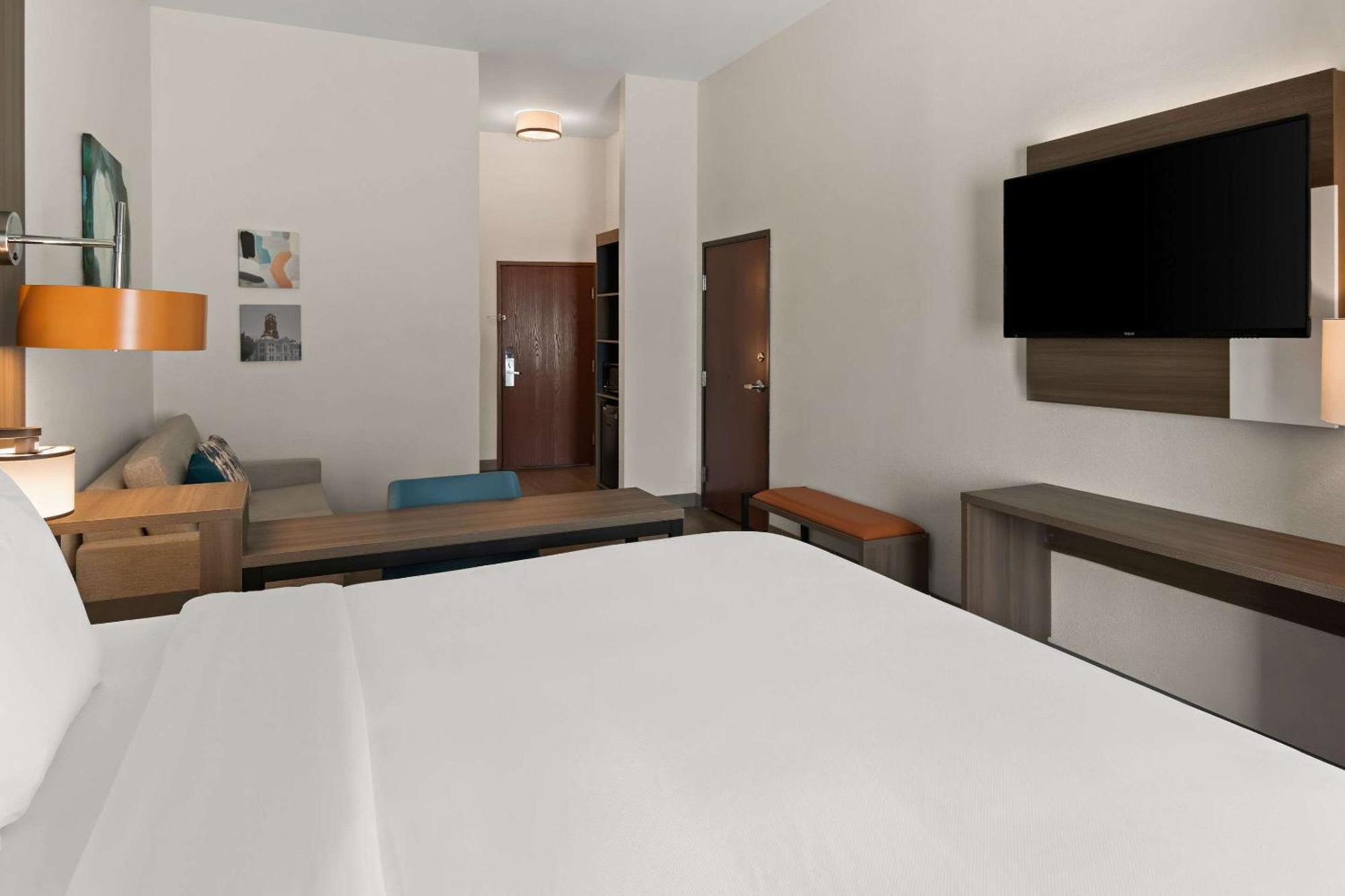 Comfort Suites Granbury Esterno foto